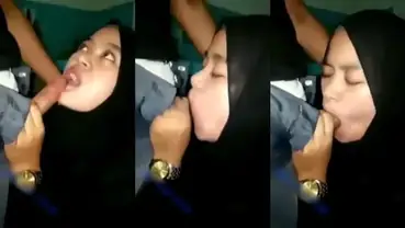 Hijabers Ketagihan Peju Sepong Kontol Keras poster