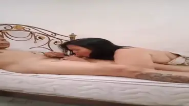 Paman Bawa Bibi Ke Hotel Hangatkan Ranjang poster